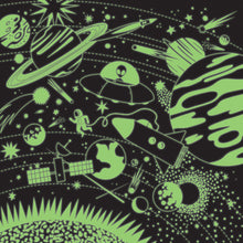 Load image into Gallery viewer, Glow-in-the-dark family puzzle - space 500 Piece
